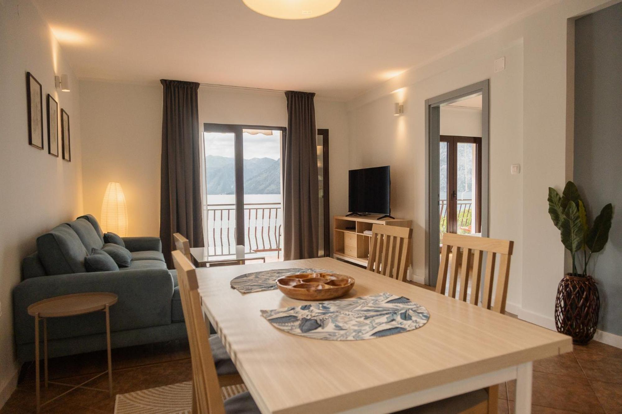 Apartments Djurovic Kotor Bagian luar foto