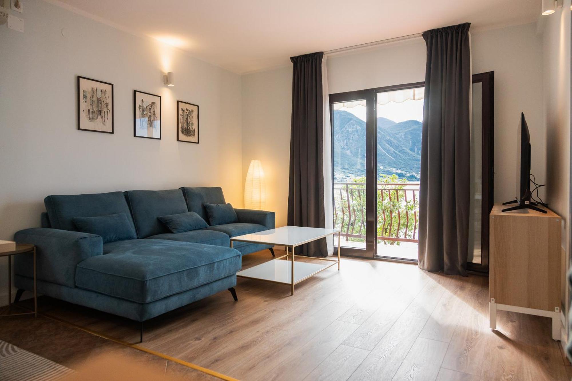 Apartments Djurovic Kotor Bagian luar foto
